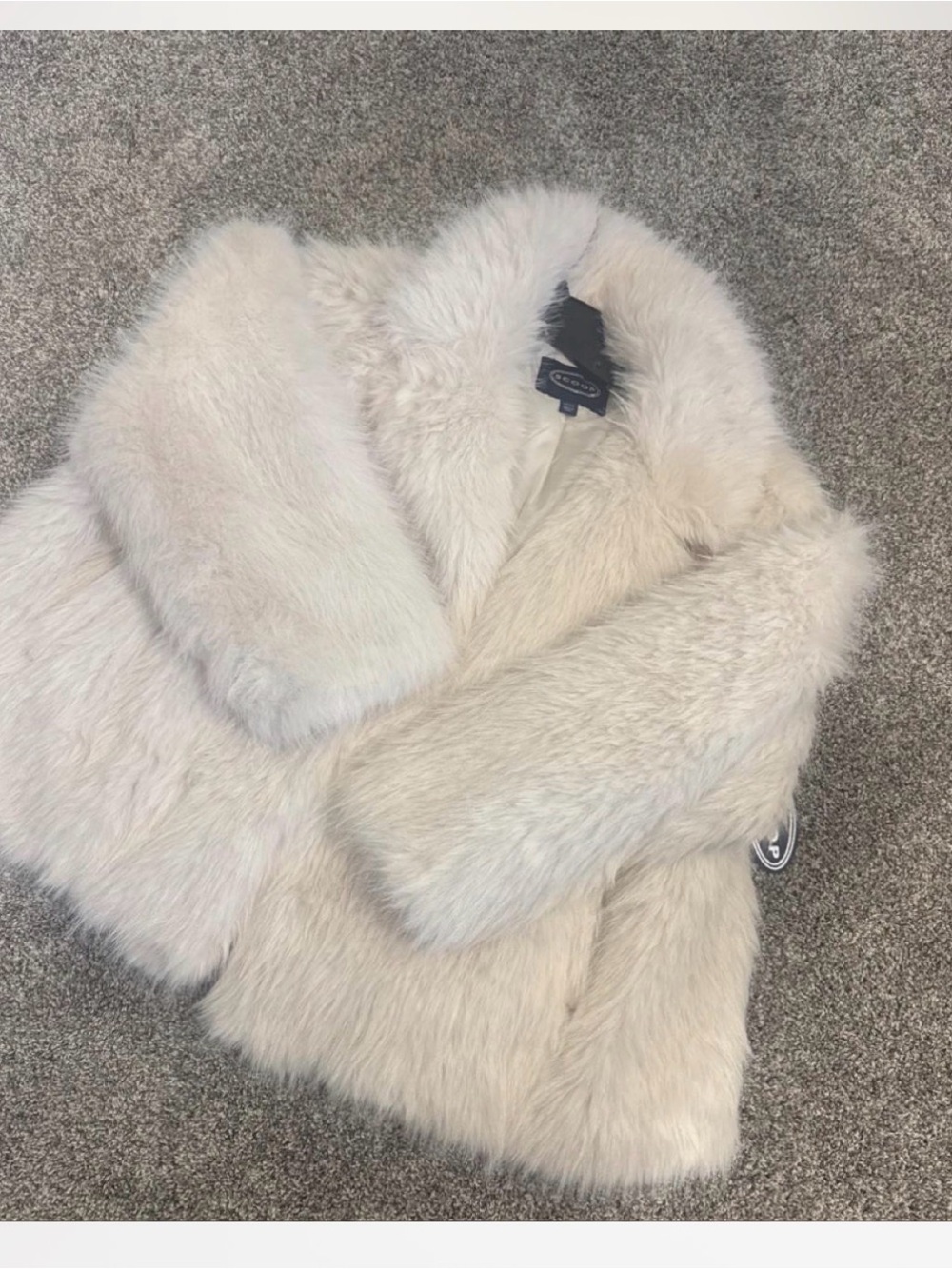 Cozy Cream Teddy Jacket - Women's Faux Fur Coat